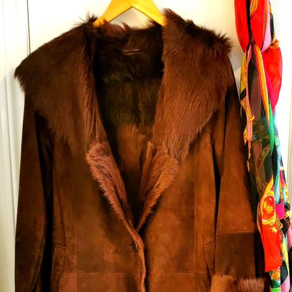 Goat hair coat - Picture 1 of 3